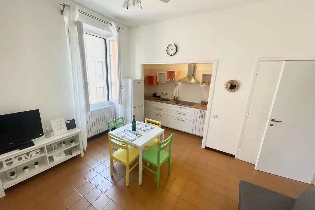 מילאנו Solution Home Piazza Cinque Giornate 0*,  איטליה